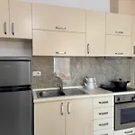 The Cozy Nest - Fully Loaded Apt