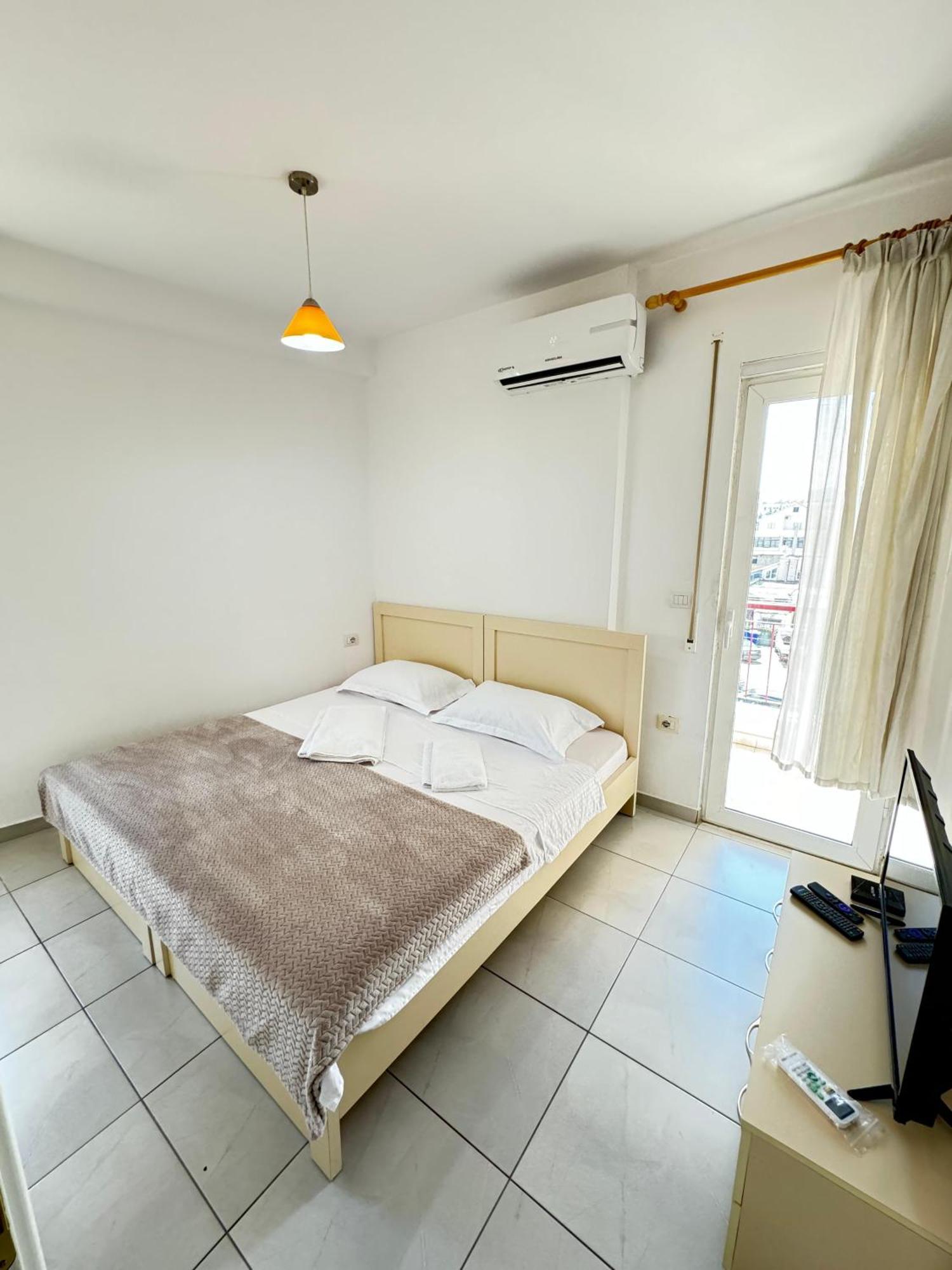 The Cozy Nest - Fully Loaded Apartment